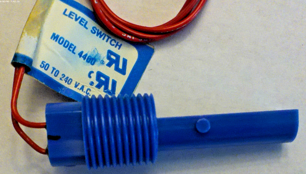 Thomas Products Model 4400 Liquid Level Switch 50-240Vac No Float