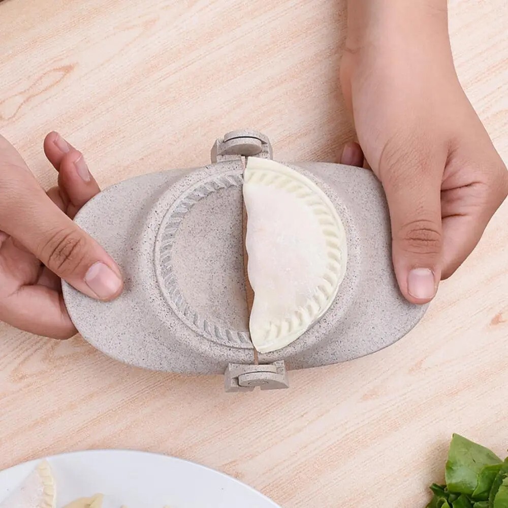 PP Easy to Use Dumpling Maker Labor-Saving for Home Creative Eco-Friendly Dumpli