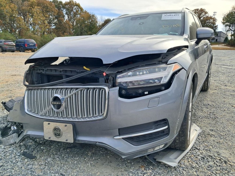 XC90 2016 Glove Box 4865013