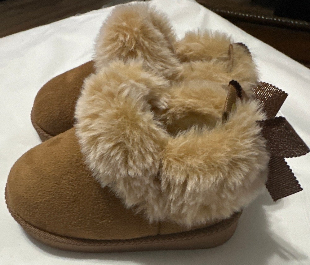 First step Baby boots size 3 no flaws very clean