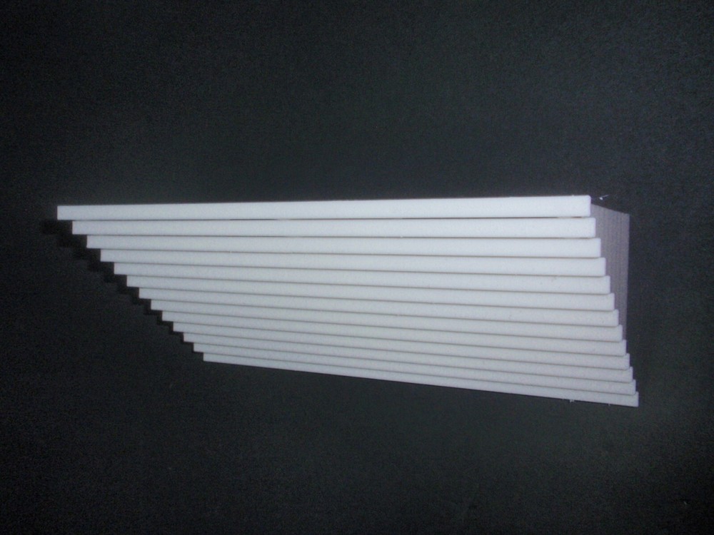 O Scale Mega Streight Bleacher (Tall seating style)