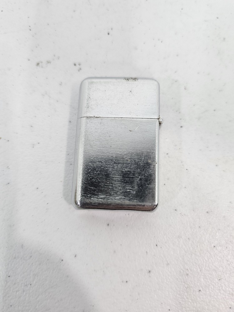 Vintage Ronson Typhoon Silver Lighter