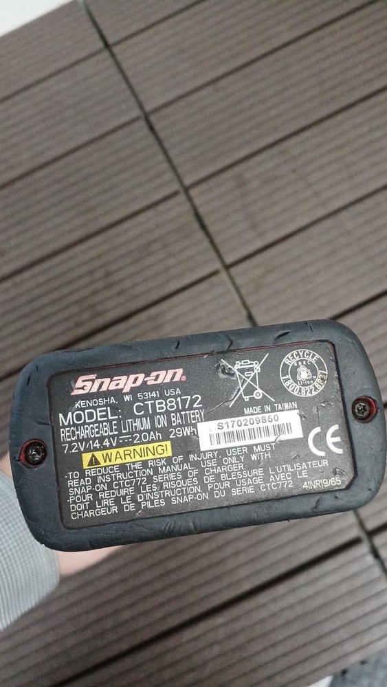Snap On 3/8dr CTR761C Rechargeable Ratchet Red