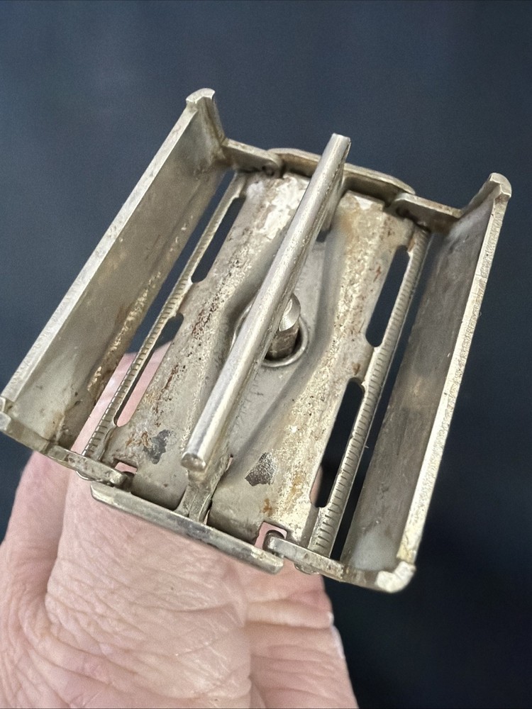 Vintage Gillette Black Tip Safety Razor