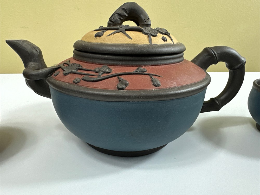 VTG Art Pottery Tea filter and 2 Cups