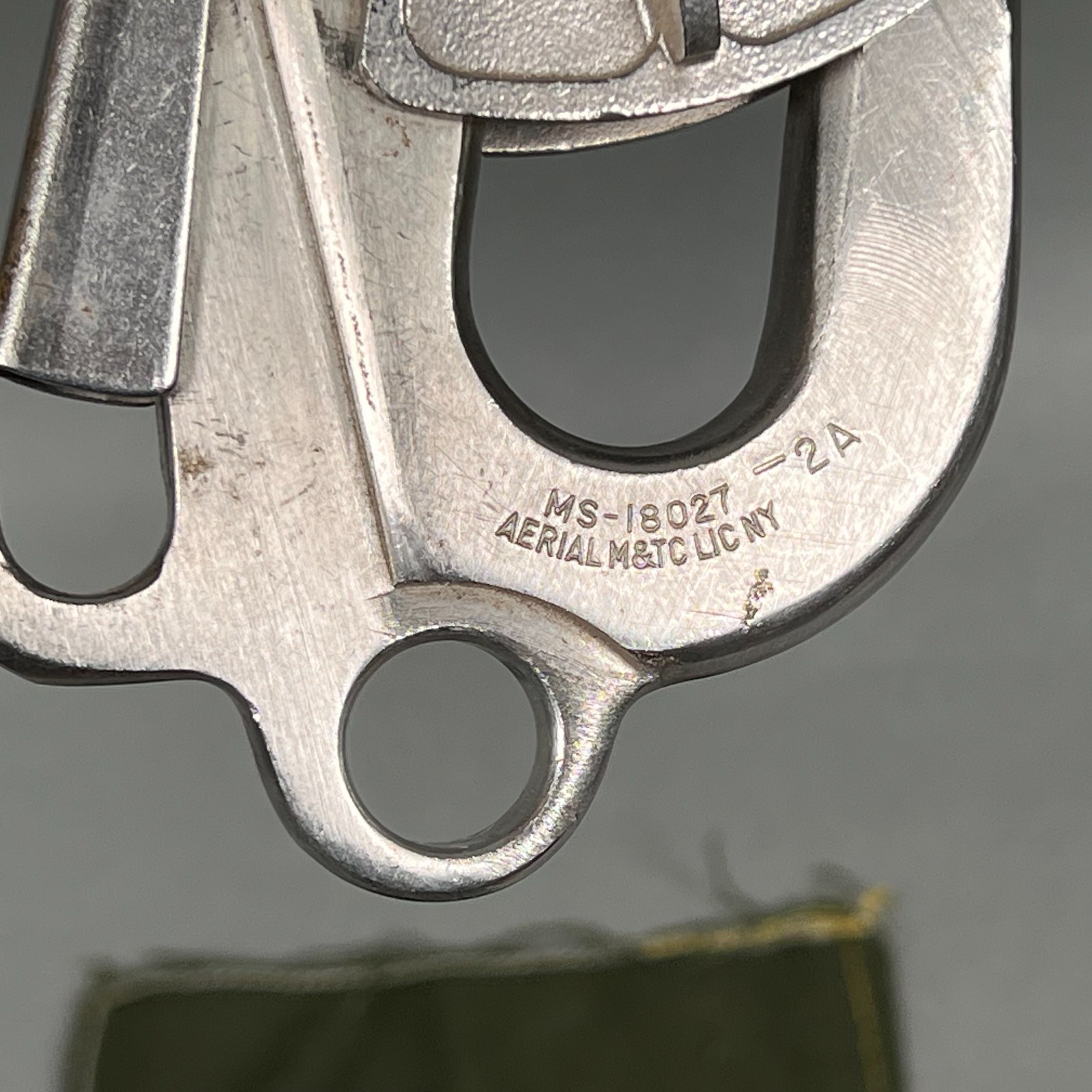 Vietnam War HELICOPTER "PELICAN" RESCUE HOOK (MS 18027-2A) Aerial M&TC AMTC NICE