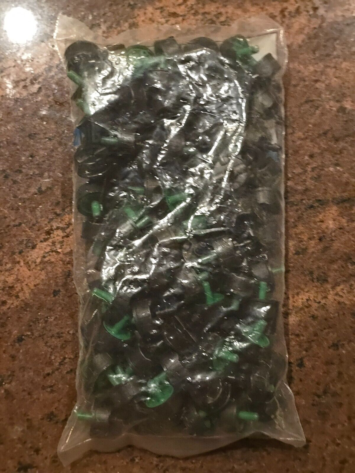 DIG B222-100PC Pressure Compensating Dripper Green 2 GPH 100 Pack