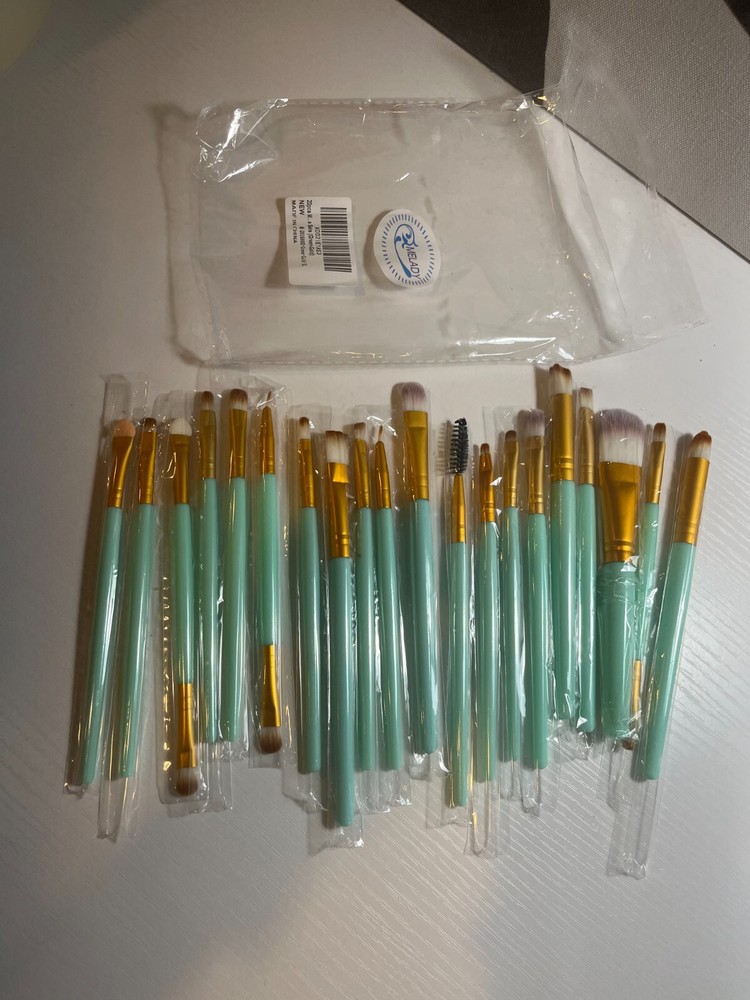 20pc Melady Multi-Function Cosmetic Makeup Brush Set, Green/Gold
