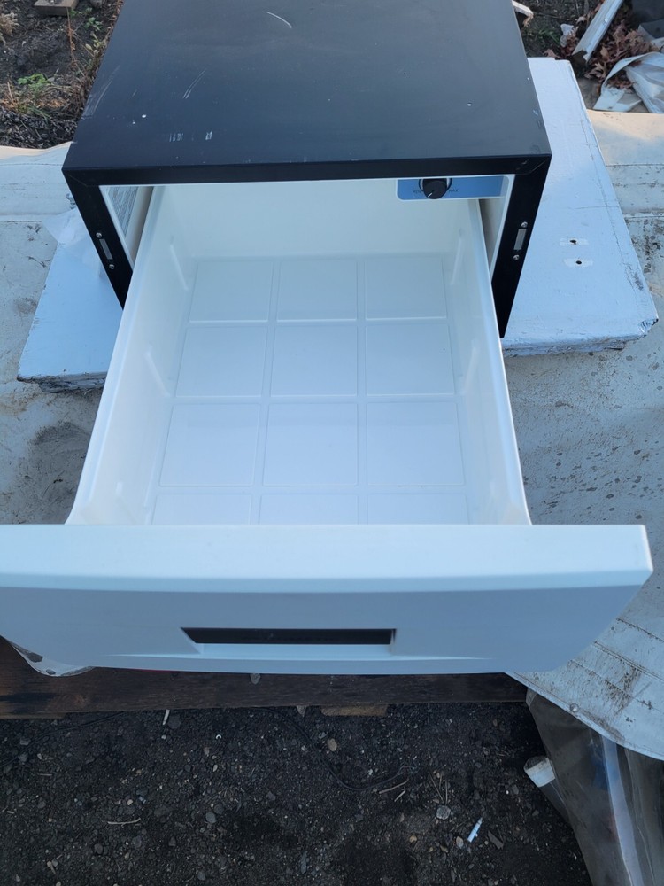 DOMETIC CD30-DCTB1 COOLMATIC DRAWER FRIDGE W/ COMPRESSOR - WHITE.