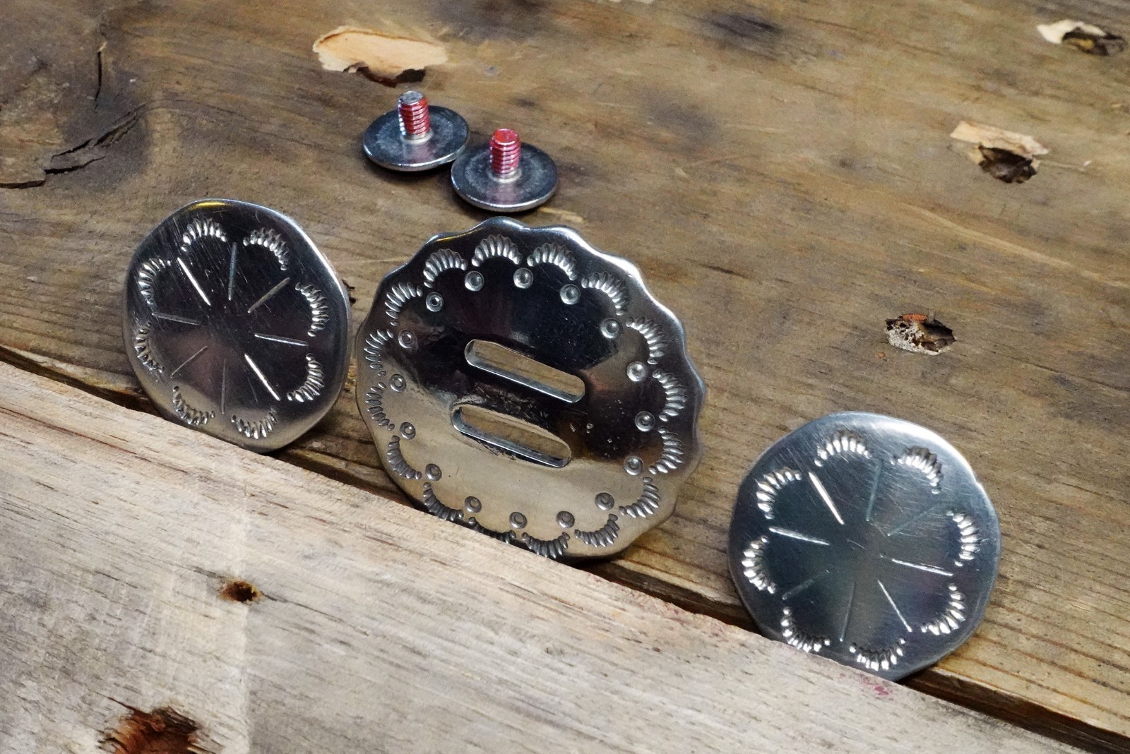 Tombstone "Johnny Ringo" western concho set for leatherwork