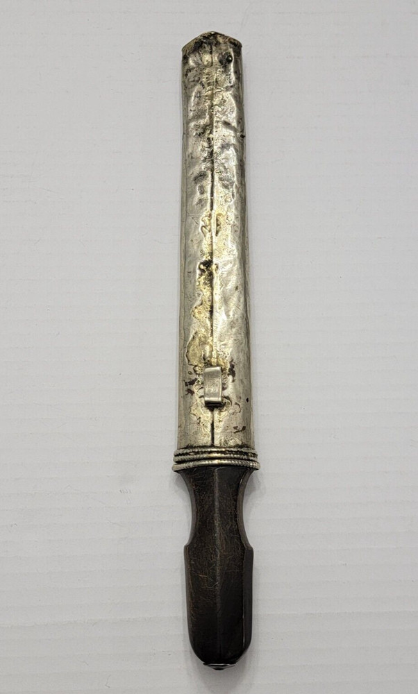 ANTIQUE BHUTAN / TIBET SILVER DAGGER #2