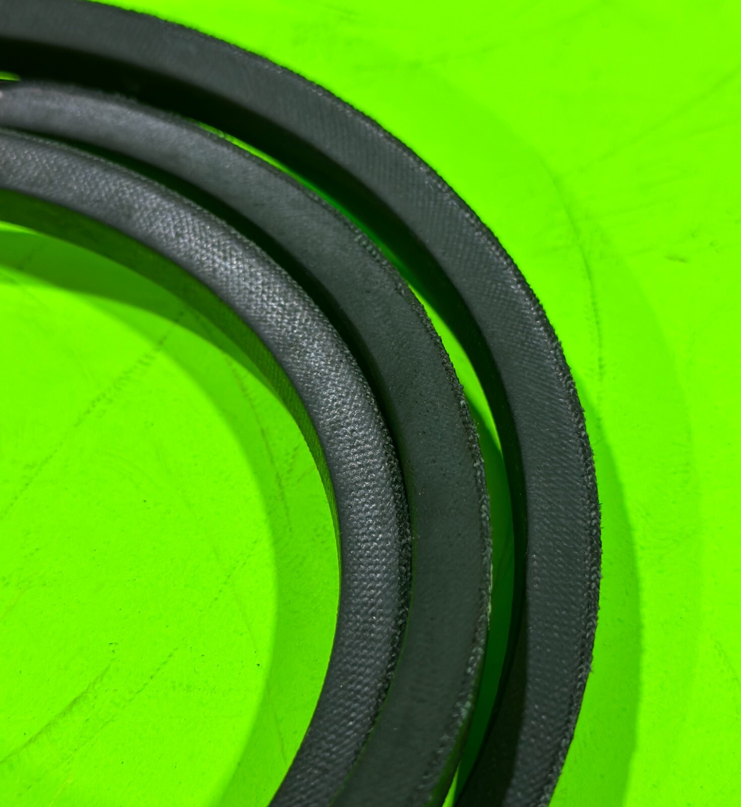 539110411 Replacement Belt fits HUSQVARNA