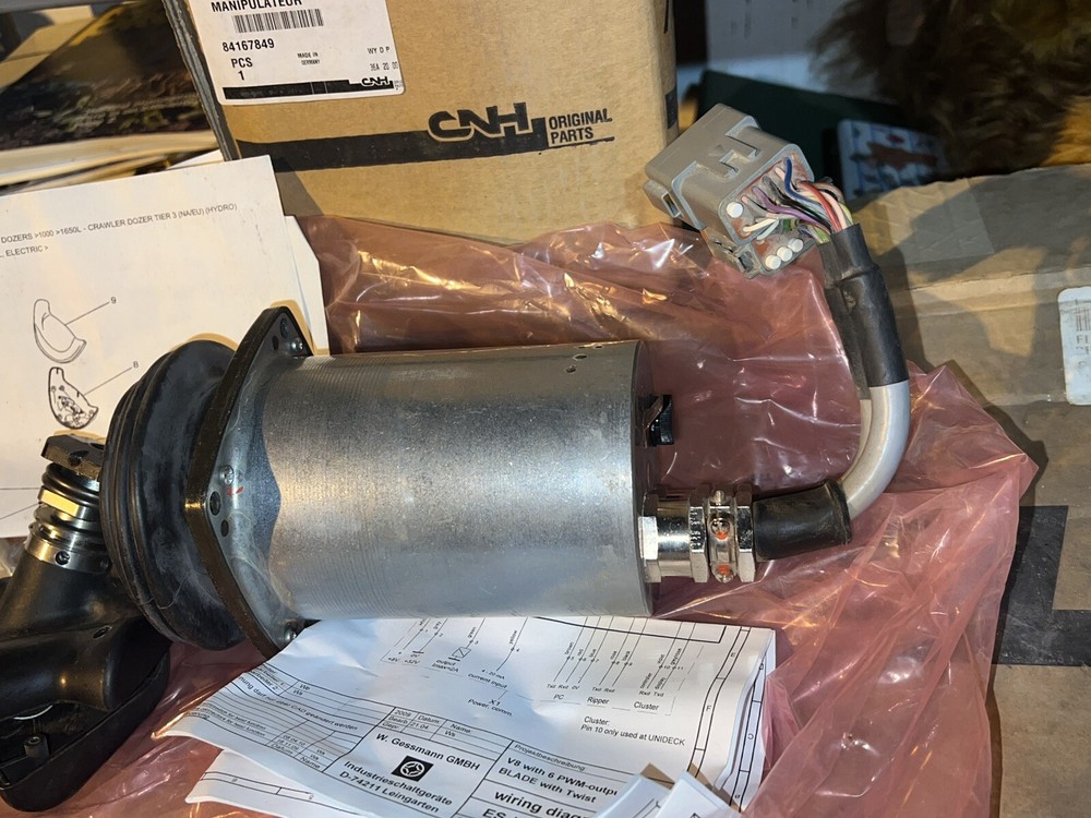 CASE CONSTRUCTION MANIPULATOR # 84167849 Needs Electrical Work New Holland $5600