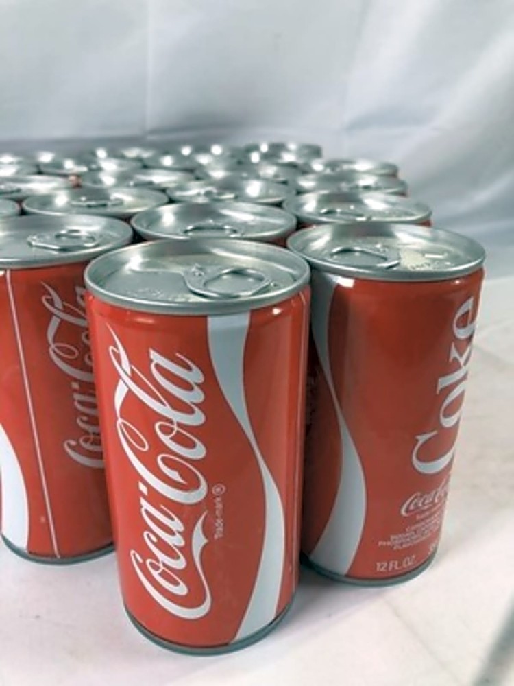 Coca-Cola Classic 12oz Can 24-Pack 1980s Empty