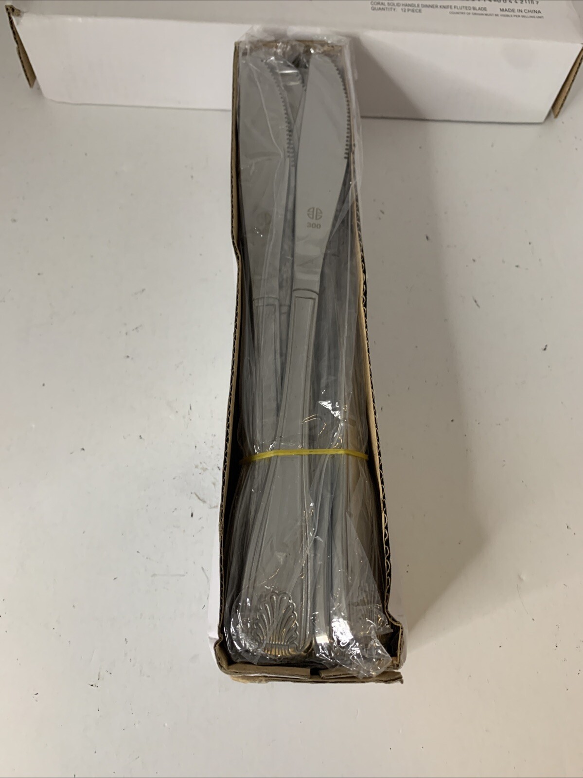 World Tableware 127 7922 Coral 8-3/4 Dinner Knife - Dozen"