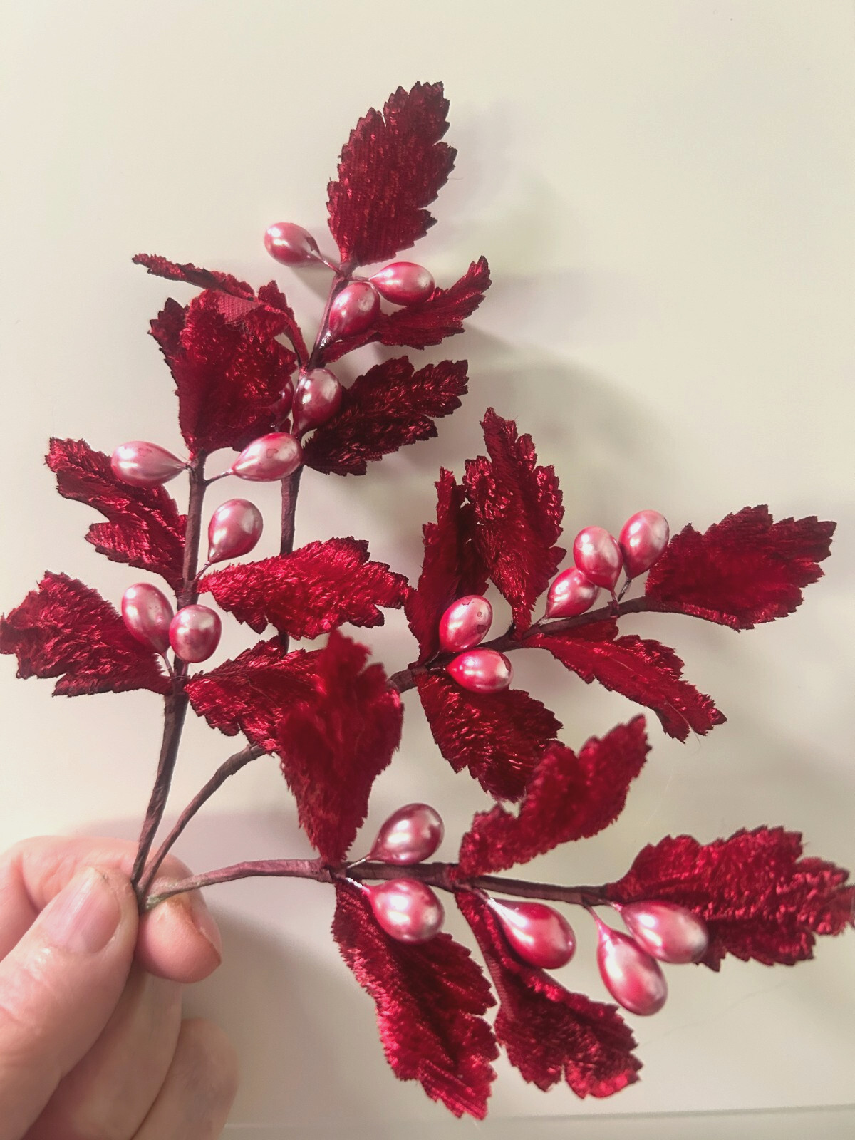 vintage 1940s velvet leaves rouge stamens oxblood red 1 spray made in Japan