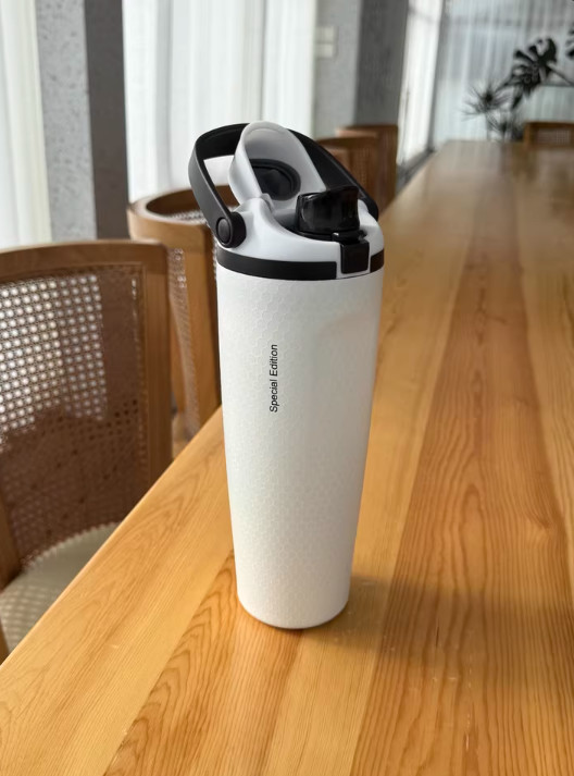 Owala Fairways For Days FreeSip Sway Golf Water Bottle 30oz New