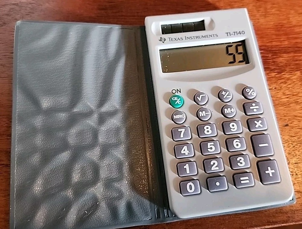 Texas Instrument TI·7140 Solar Calculator With Protective Case