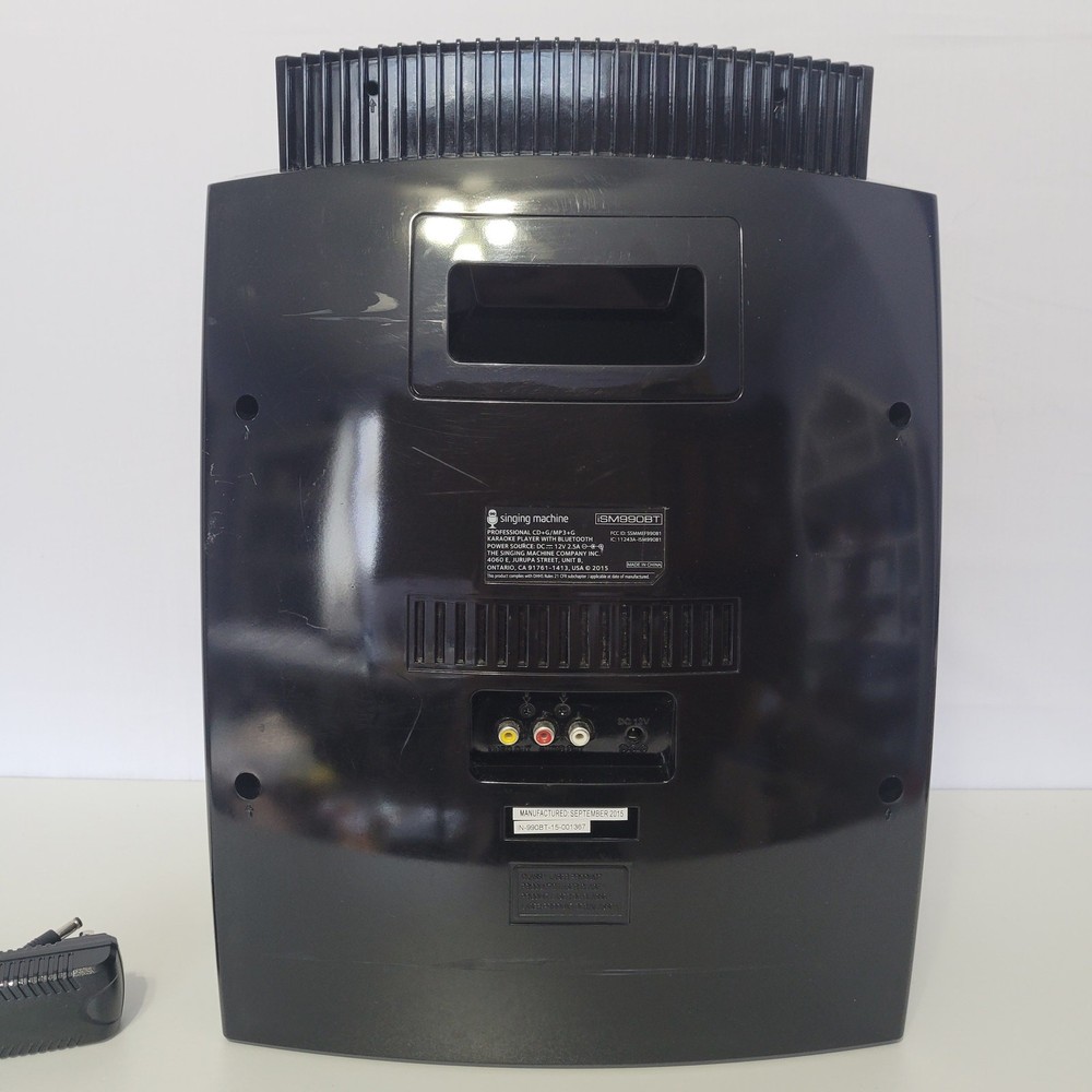 Singing Machine ISM990BT Bluetooth Karaoke System CD Player iPad iPhone Android