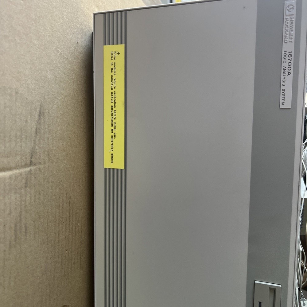Agilen 16700A Logic Analysis syste