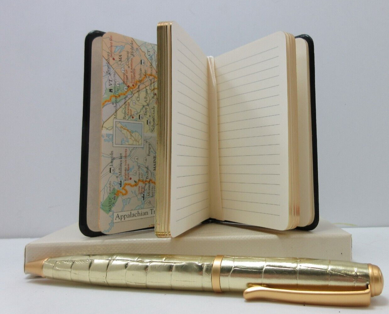 APPALACHIAN TRAIL 3x4" MIN Guide Leather Cover Notebook w Maps Info 160 Pgs NAVY