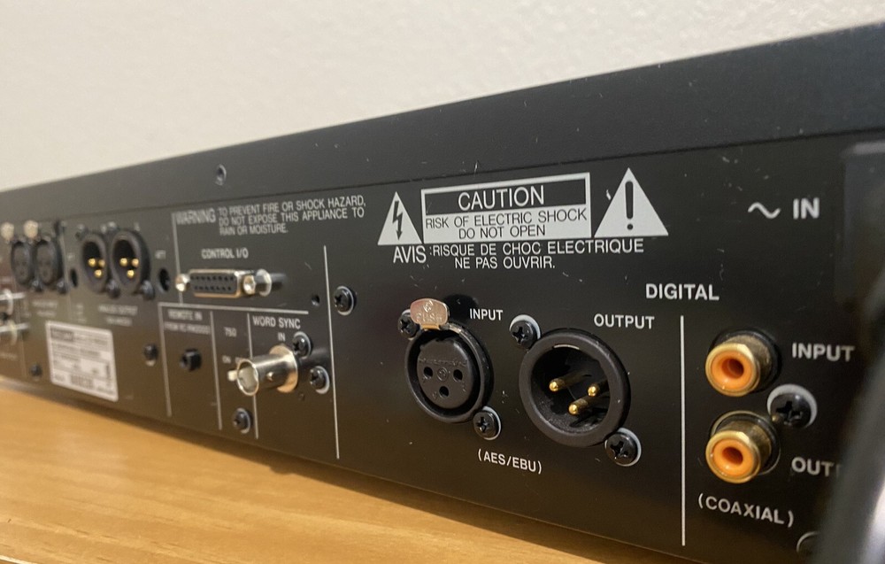 TASCAM CD-RW2000 Professional CD Recorder