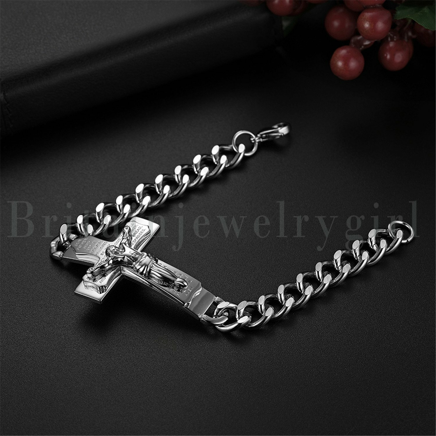 Stainless Steel Jesus Crucifix Cross Prayer Curb Chain Bracelet Wristband Men