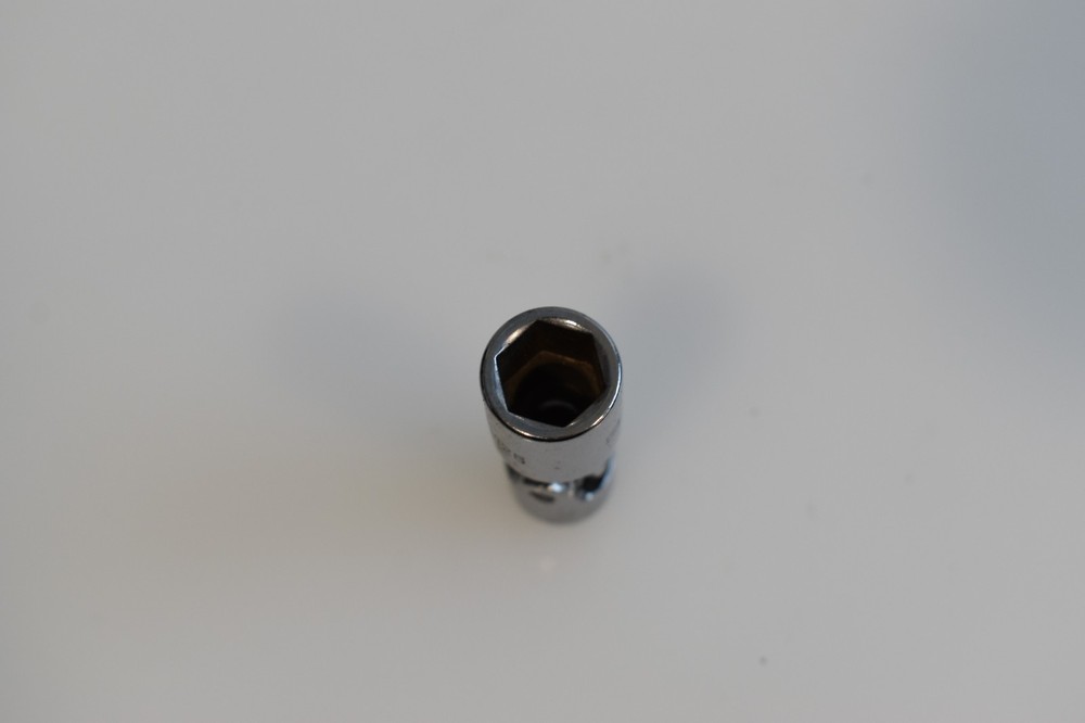 Matco Tools ADU126 3/8" SAE Universal Swivel Socket 1/4" Drive 6 Point Chrome