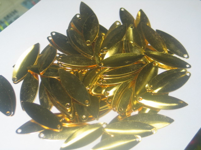 25 Gold #4 Willow Blades From Weldon Tackle Inventory