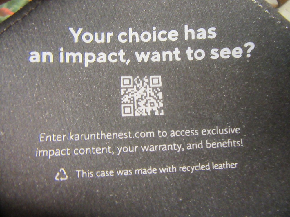 Karun Eyeglass Case Gray Recycled Leather