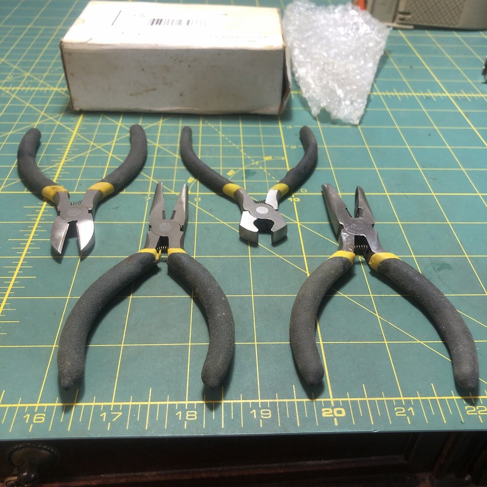 Vintage 4 Piece Pliers Cutters Tool Set 9JD Spring Tools