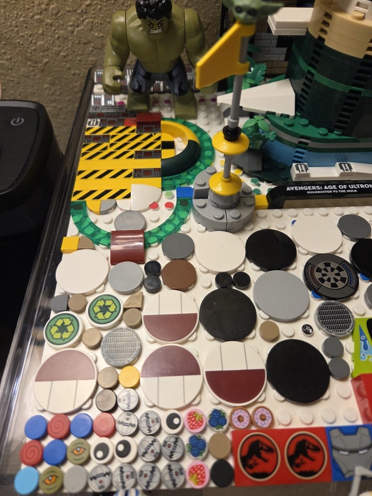 15+ lbs color/accessory sorted Lego Bulk lot