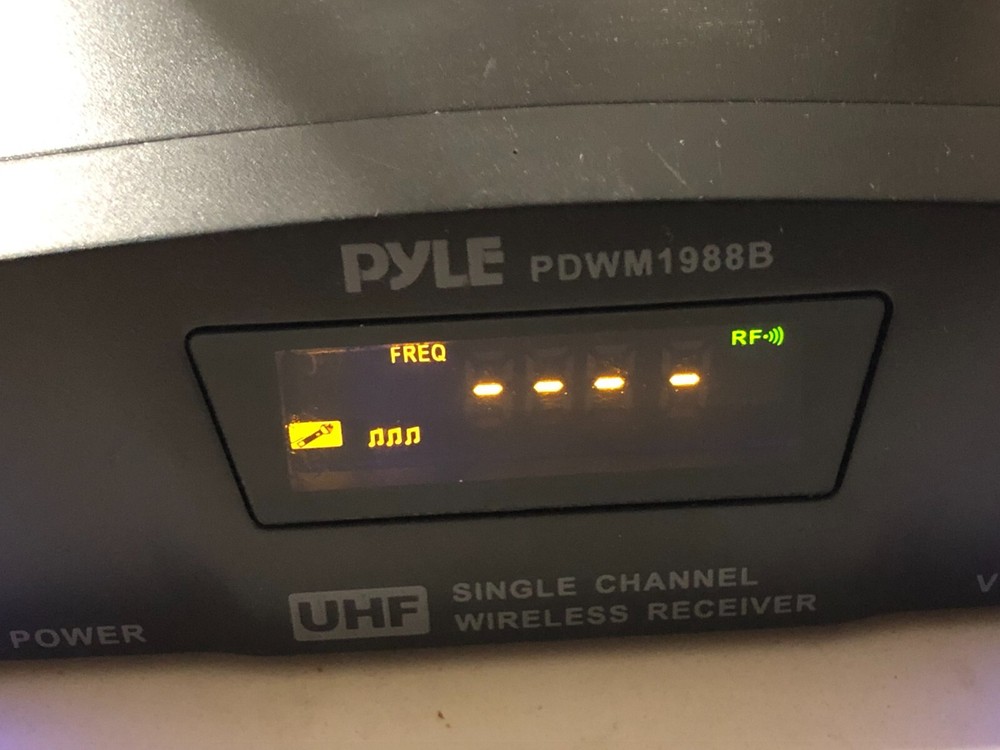 Pyle PDWM1988B Compact UHF Pro Wireless Microphone Base Unit Only - AS IS