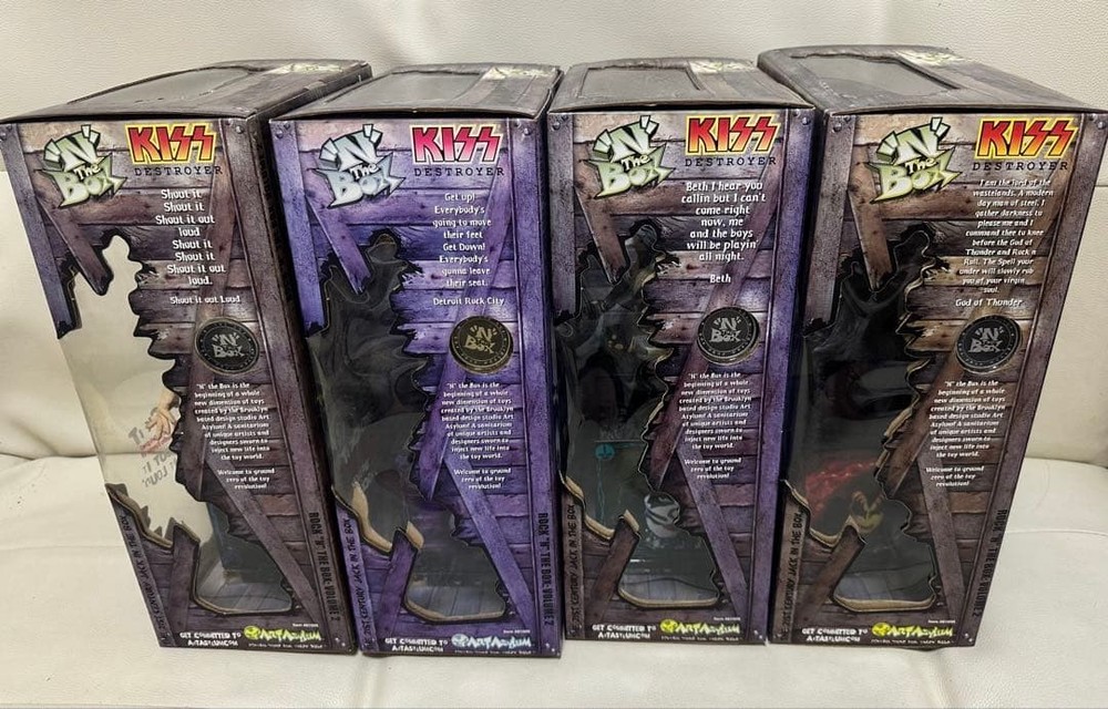 KISS DESTROYER 4-figure set