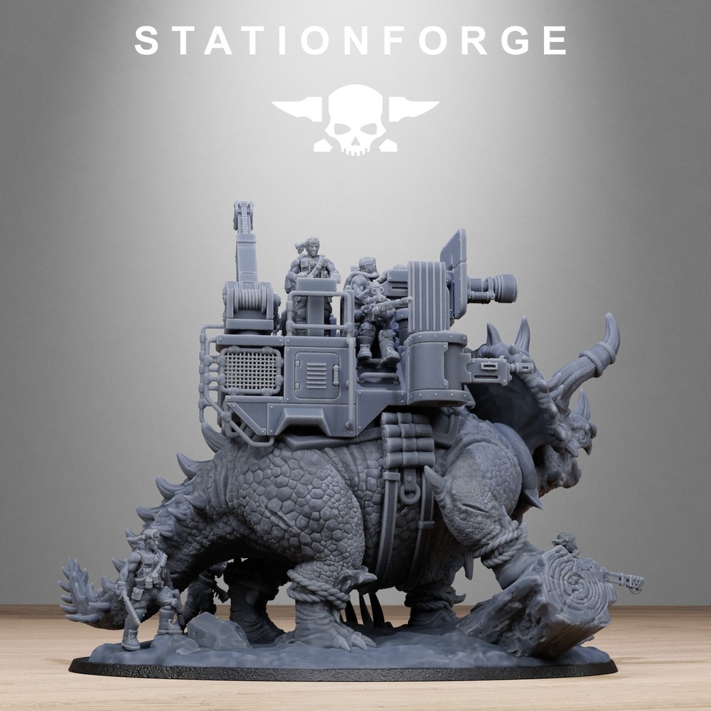 GRIM GUARD JUNGLE FIGHTERS TRICERATANK