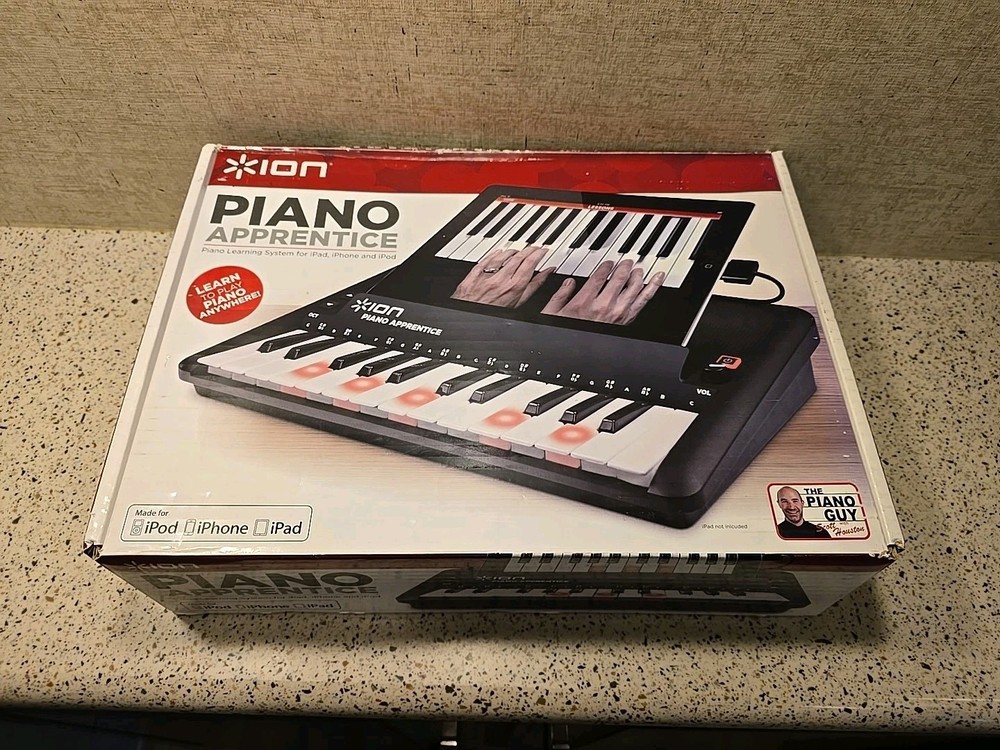 Ion Piano Apprentice 25 Key Lighted Learning Keyboard NIB 30 -Pin iPad