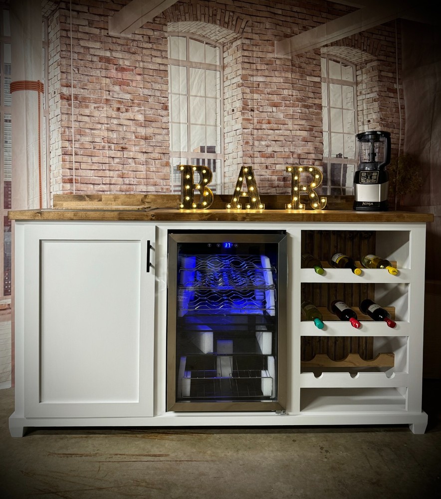 Bar with Fridge