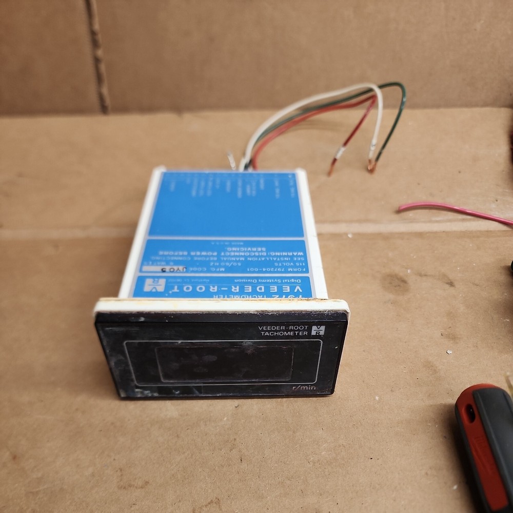VEEDER-ROOT C34234 891E TACHOMETER  Screen HAS SOME DISCOLORATION