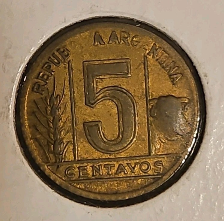 1943 Argentina 5 Centavos Struck Through Grease Error