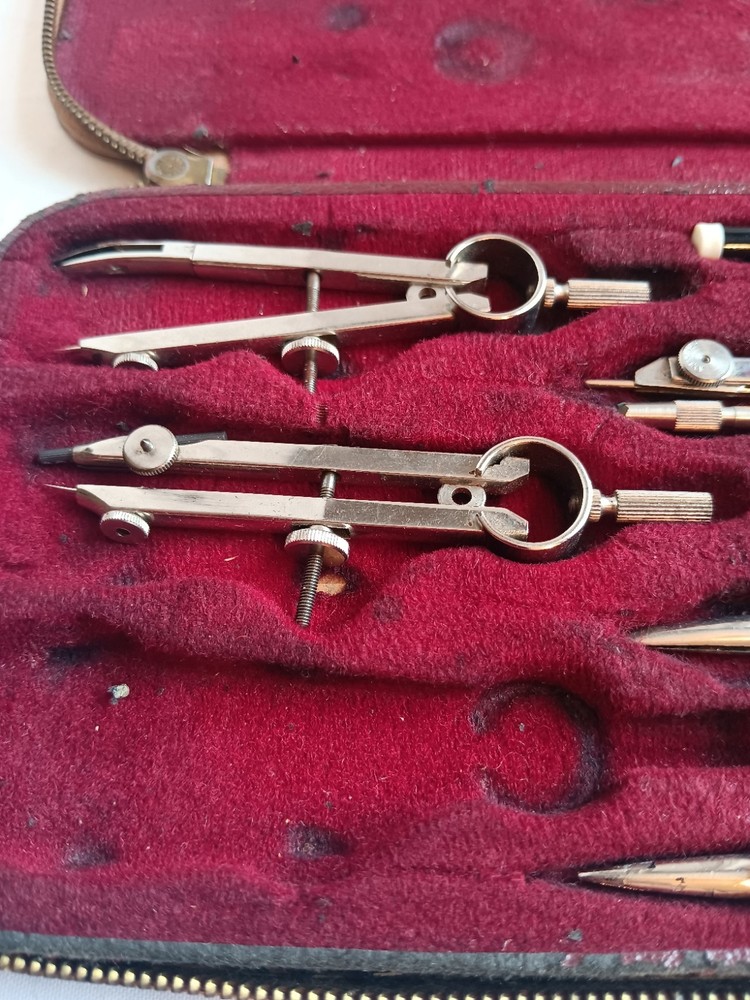 Emu-Series 236-20 Vintage Boxed Partial Technical Drawing Set Tools