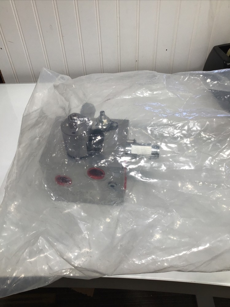 HydraForce HF114275-17 Combo Valve