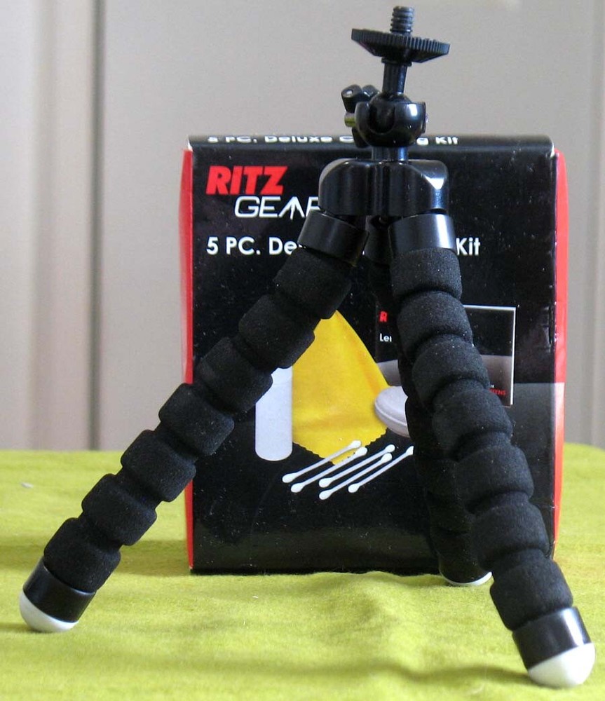 Ritz Gear 5 pc Deluxe Cleaning Kit, Mini Tri-pod & Flash/Camera Bracket