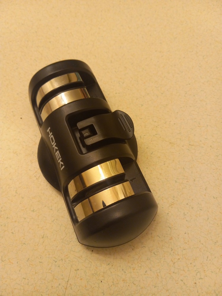 HOKEKI Knife Sharpener, Precise Sharpening, Diamond & Ceramic Grinding Wheels