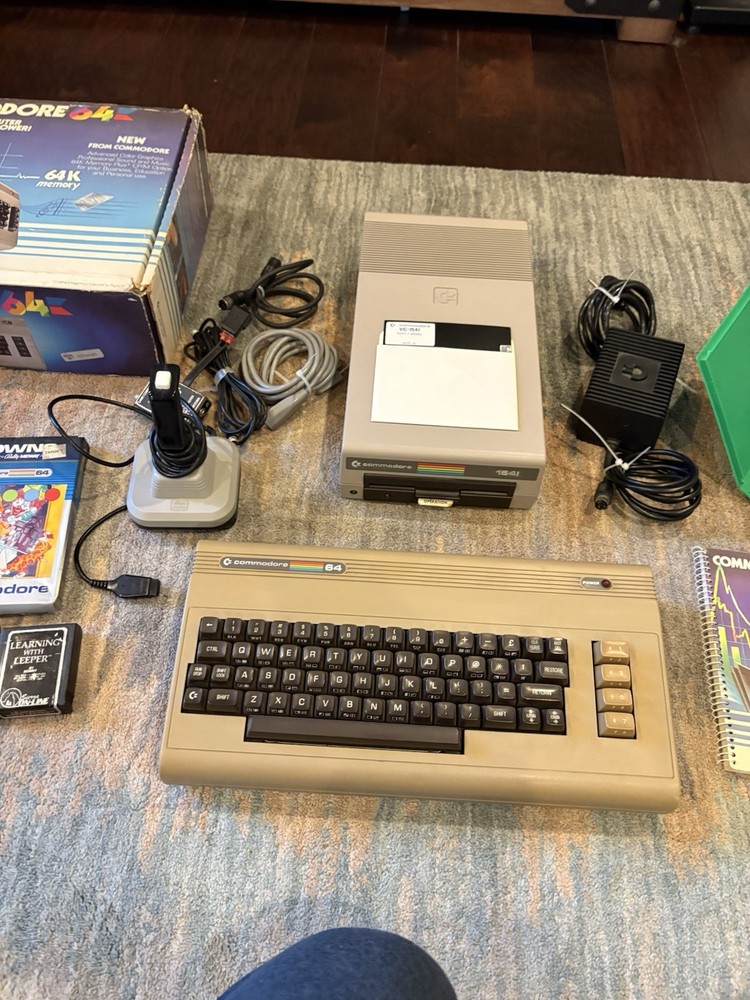 VINTAGE Commodore 64 complete system, Drive, Games, modem Fully tested working