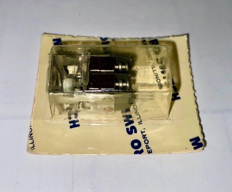 Micro Switch 2D140 Dual Push-Button Momentary SPDT Microswitches Light Force