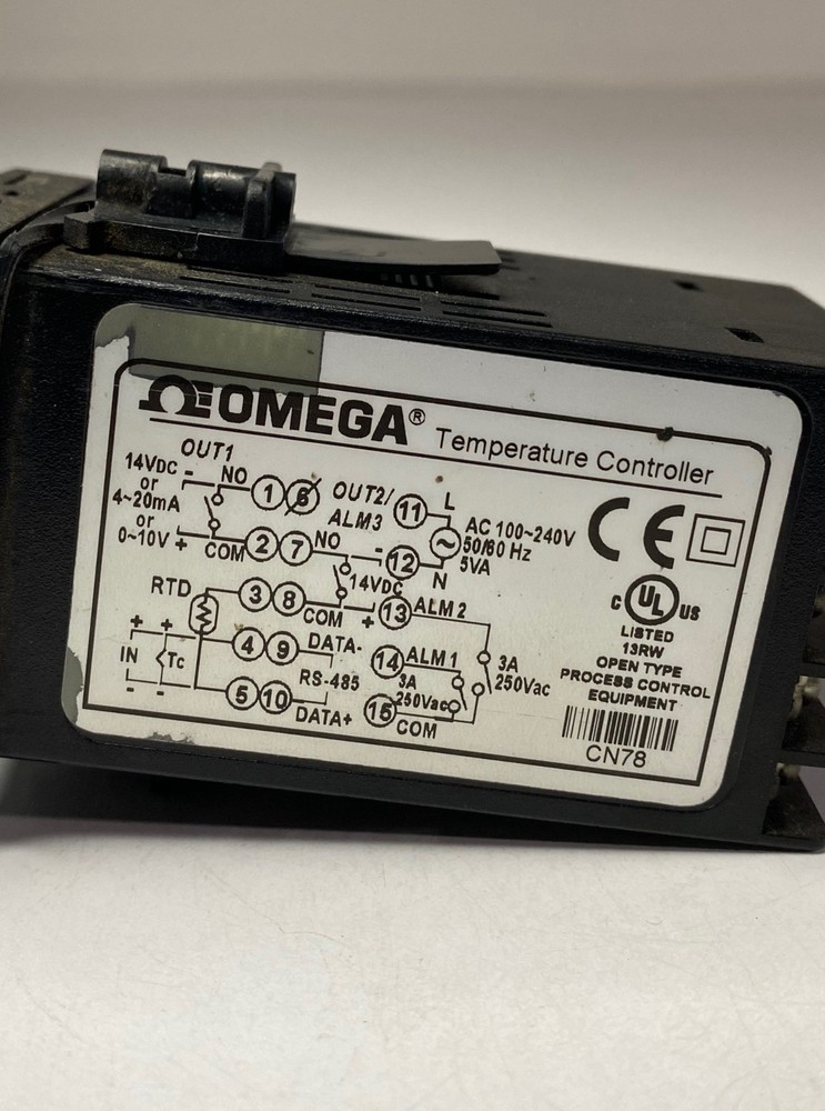 ONE (1) OMEGA CN7800 Digital Temperature Controller CN7853 (USED)