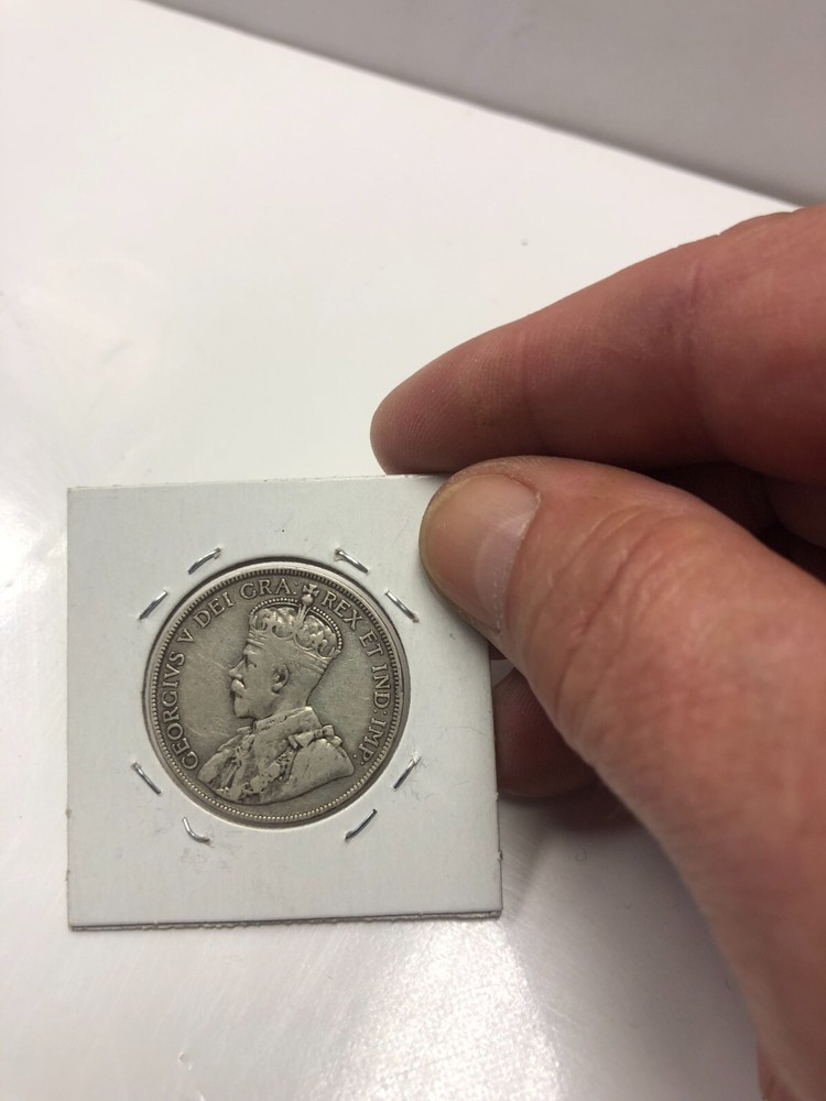 NEWFOUNDLAND 1917 50 CENT COIN