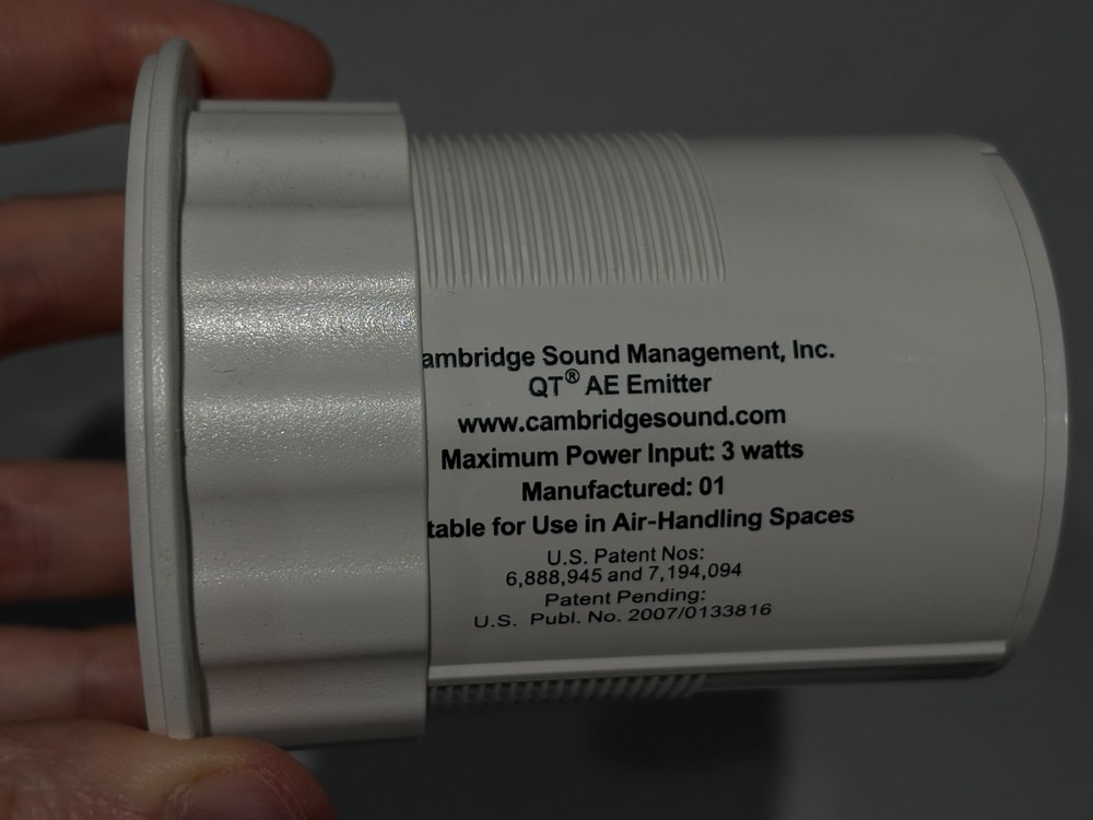 Biamp Cambridge E-P-W-4 Qt Active Emitter, Single (1)