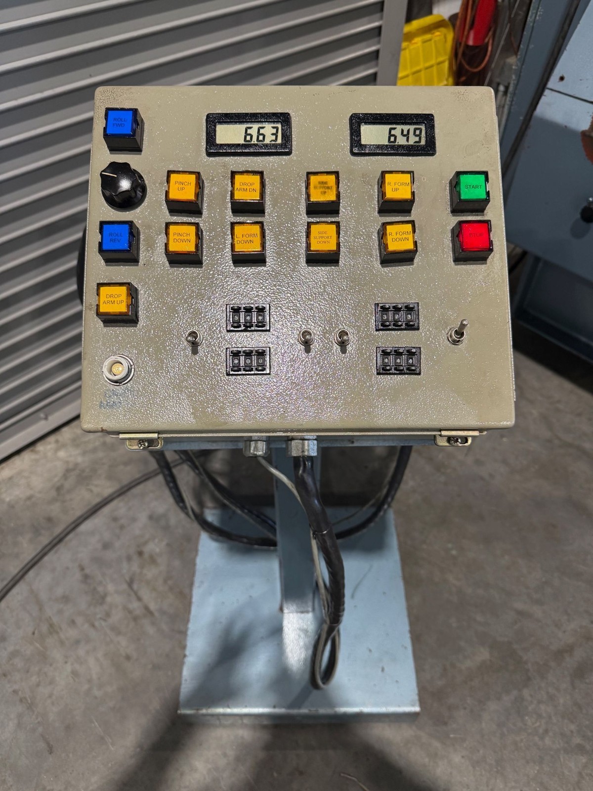 MONTGOMERY 4R-16810 14’ x 10 Gauge 4-Roll Plate Bending Roll #7659