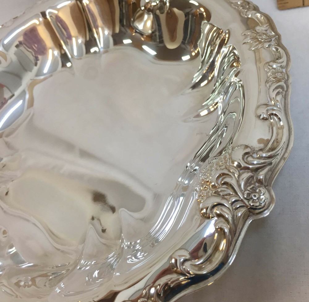 Candy Bowl Dish Nut Mint Round Orleans International Silver Co Silver-plate 7.5"